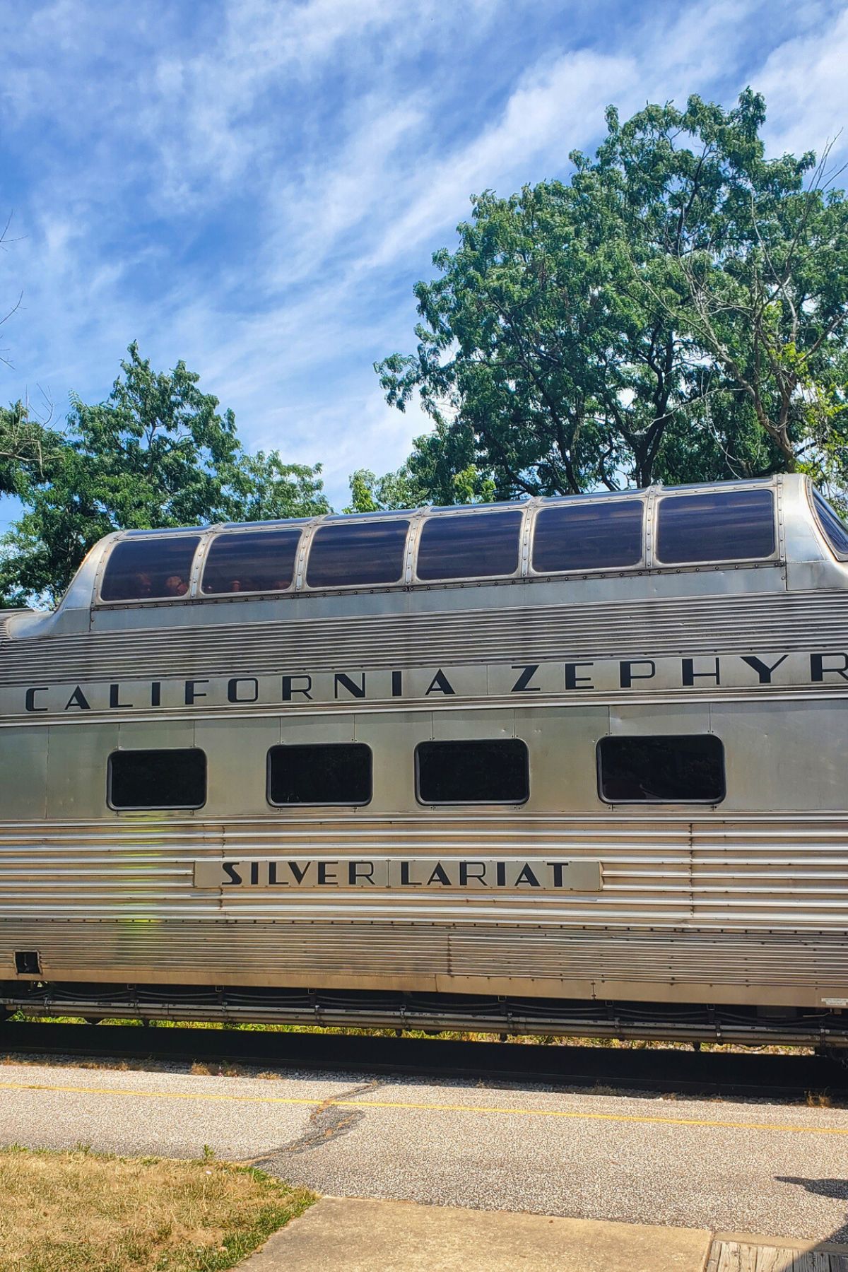 double decker california zephyr train car 