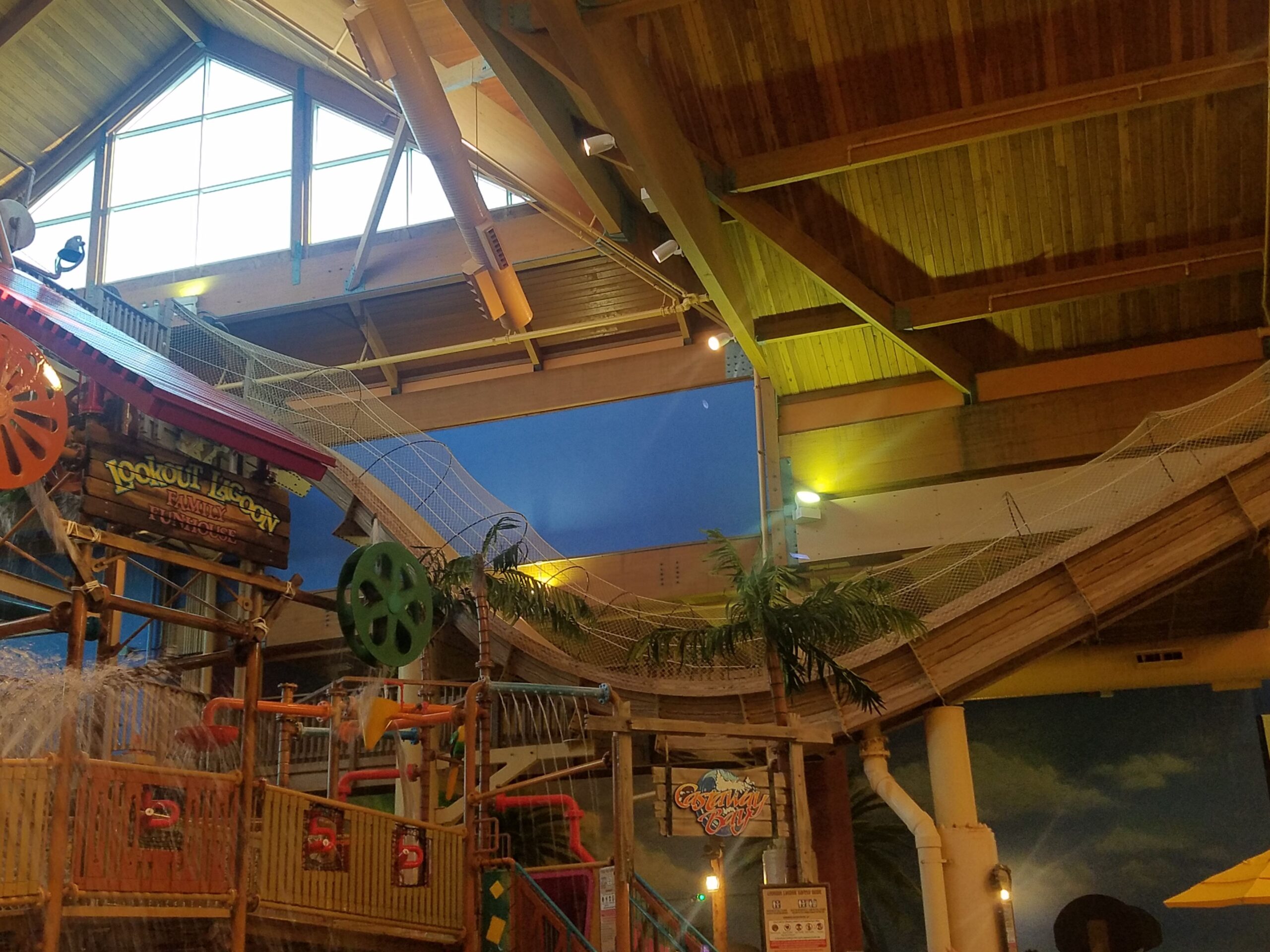 Castaway bay water coaster